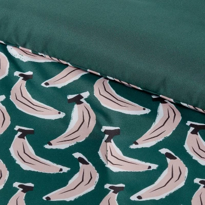 Microfiber Reversible Banana Print Comforter Dark Green - Room Essentials™ 5 Microfiber Reversible Banana Print Comforter Dark Green - Room Essentials™ - Image 5