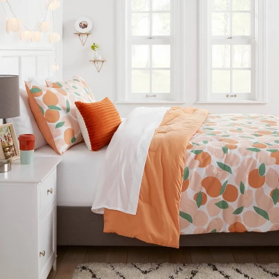 Reversible Microfiber Fruit Print Comforter - Room Essentials™ 1 Reversible Microfiber Fruit Print Comforter - Room Essentials™
