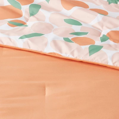 Reversible Microfiber Fruit Print Comforter - Room Essentials™ 5 Reversible Microfiber Fruit Print Comforter - Room Essentials™ - Image 5