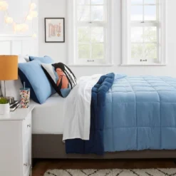 Reversible Microfiber Solid Comforter - Room Essentials™