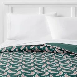 Microfiber Reversible Banana Print Comforter Dark Green - Room Essentials™ 11 Microfiber Reversible Banana Print Comforter Dark Green - Room Essentials™ -Room Essentials GUEST 8bf6ca13 92ab 4036 9cda 1a6ffd996328