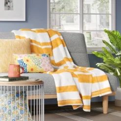Printed Plush Striped Throw Blanket - Room Essentials™