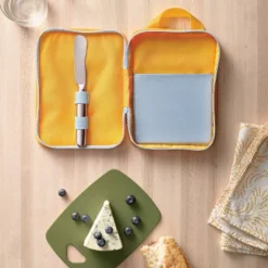 On The Go Cutting Board And Cheese Knife Set - Room Essentials™